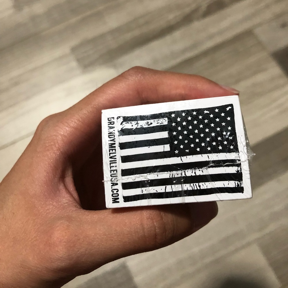Brandy Melville sticker pack (300)